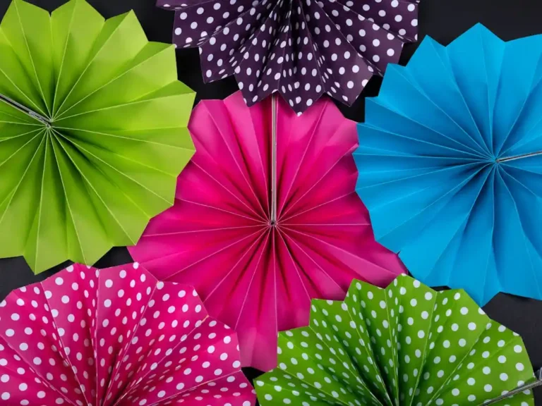 10 Creative Ways to Use Recycled Materials in Art