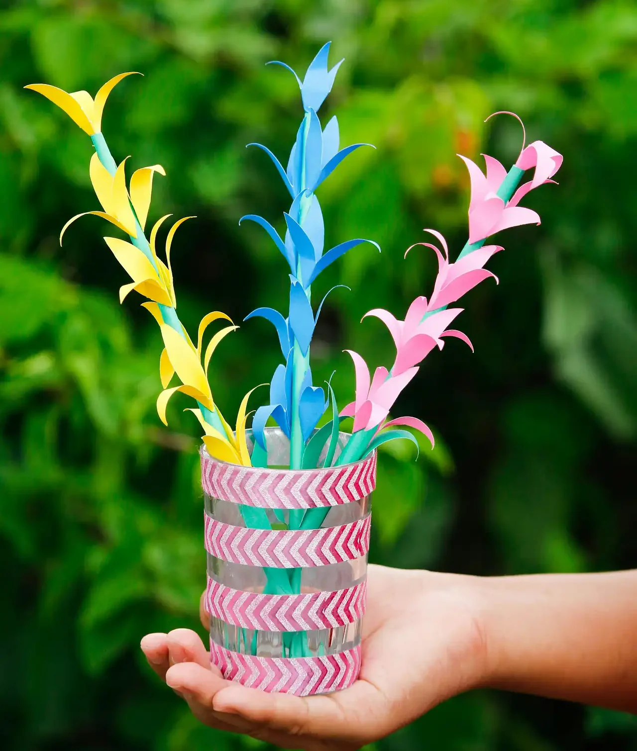 plastic vas craft