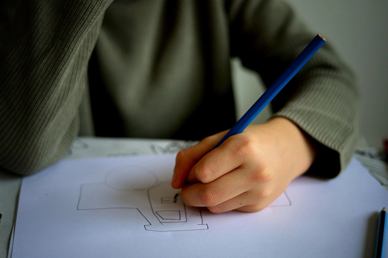 Best Art Institute in Madhyamgram – Excellence in Drawing & Painting Instruction for Every Generation